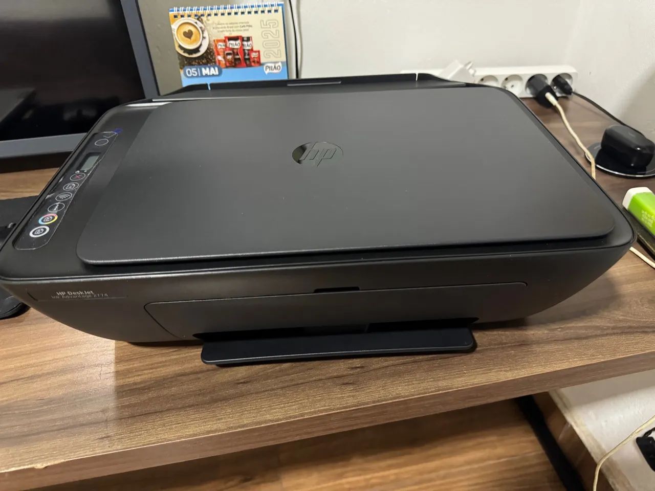 Impressora HP DeskJet Ink Advantage 2700 - Foto 4