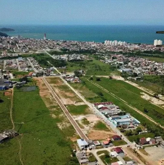 Terreno com 550m² de área, no bairro Santa Lídia em Penha/SC