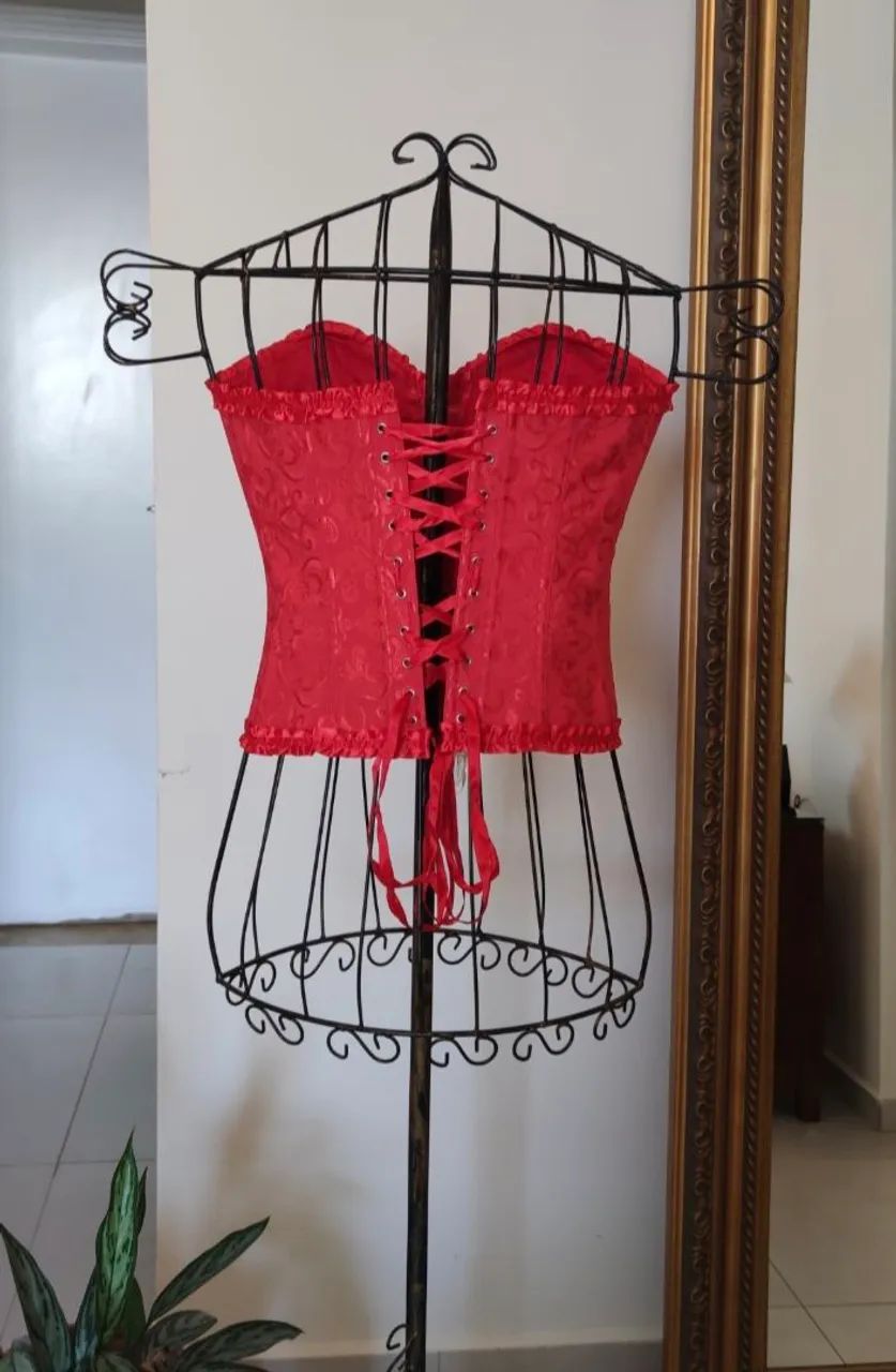 Corset espartilho vermelho tamanho M - Foto 5