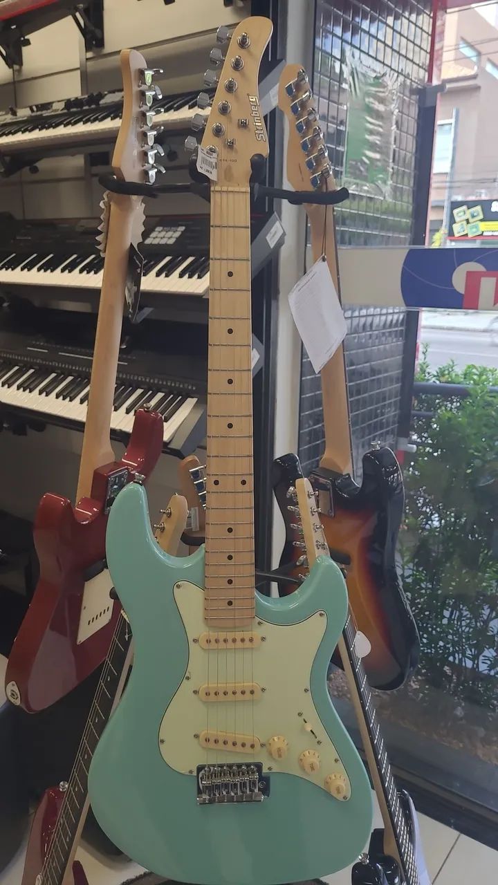 Venda de guitarras p/ iniciantes entre em contato: * - Foto 3