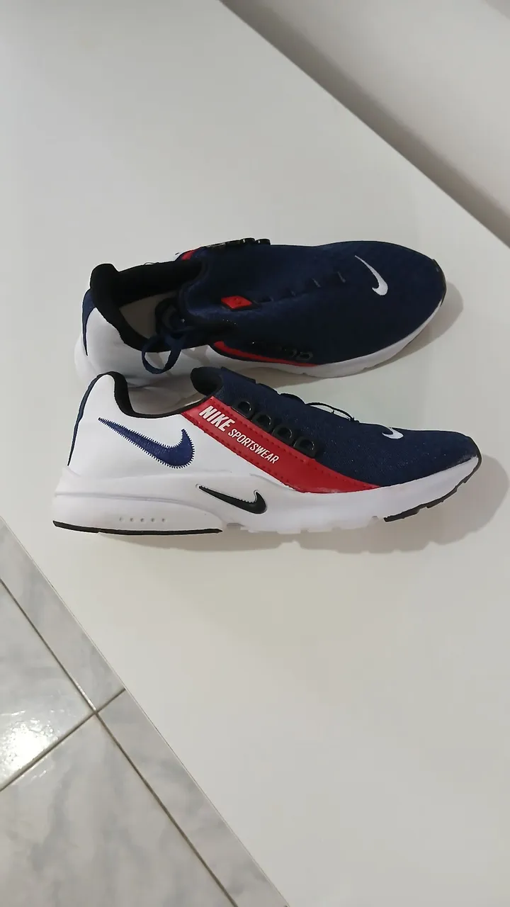 Tênis Nike Azul/Vermelho/Branco