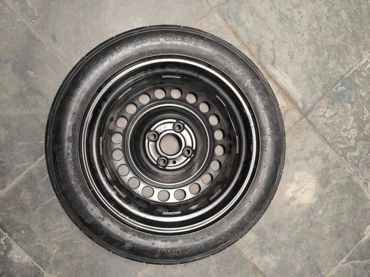 Pneu estepe 175/70R14 - Foto 4