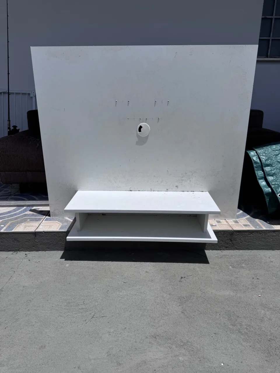 Vende-se painel para televisão.