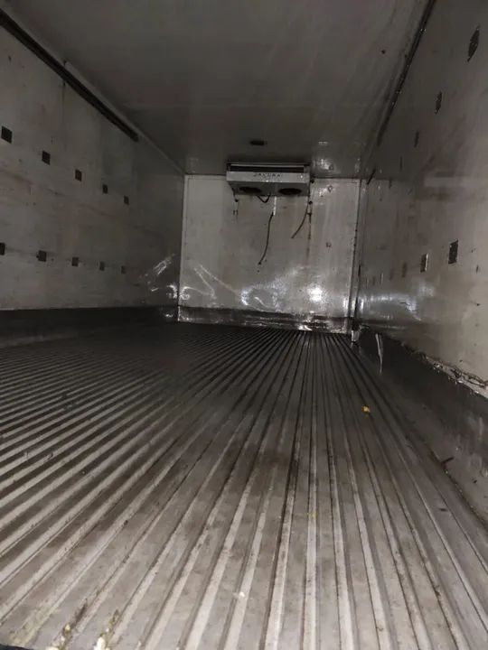 Vende-se caminhão 155 mil  - Foto 3