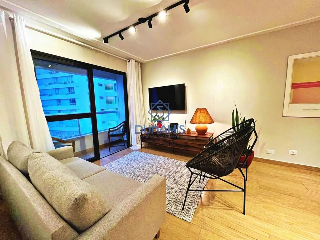 Apartamento REFORMADO à venda na Pitangueiras - Sacada e Vista mar - Foto 5