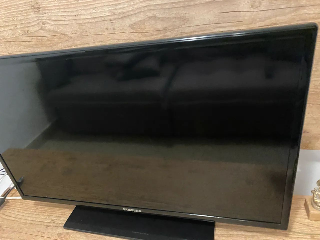 Vendo TV 32 polegadas com display 