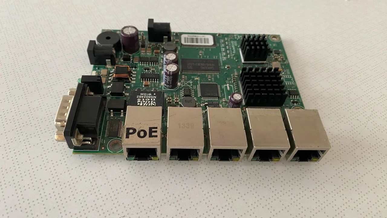 Roteador RouterBOARD 450G - Foto 4