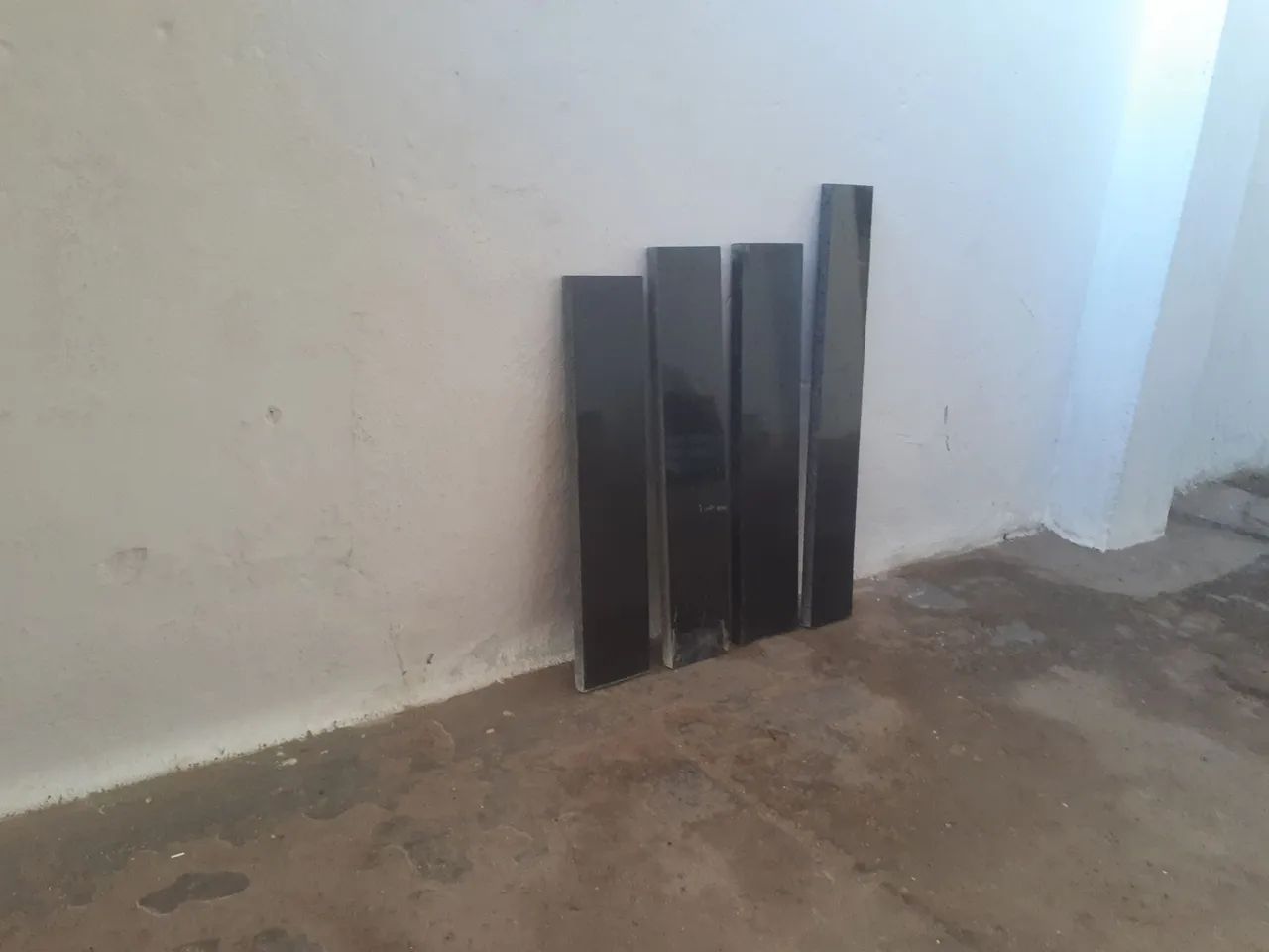 Pedras de granito preto absoluto 60 reais - Foto 2