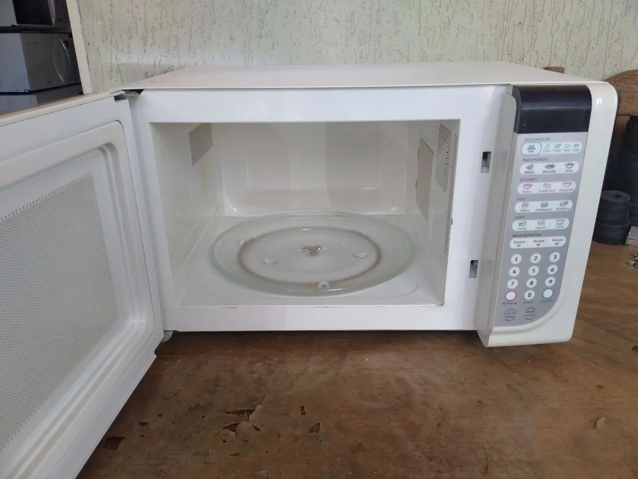 Microondas Electrolux 31 litros  - Foto 2