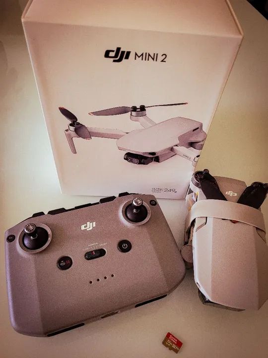 Drone DJI Mini 2 | 4k. Pouco uso + Case e Acessórios.