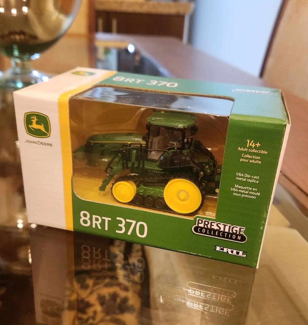 Miniatura Trator John Deere 8RT 370 escala 1/64 ERTL PRESTIGE COLLECTION  - Foto 2