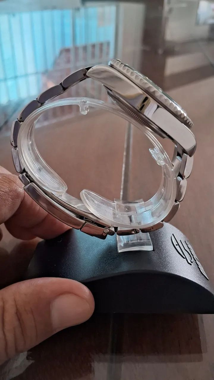 Rolex Submariner Hulk Automático  - Foto 4