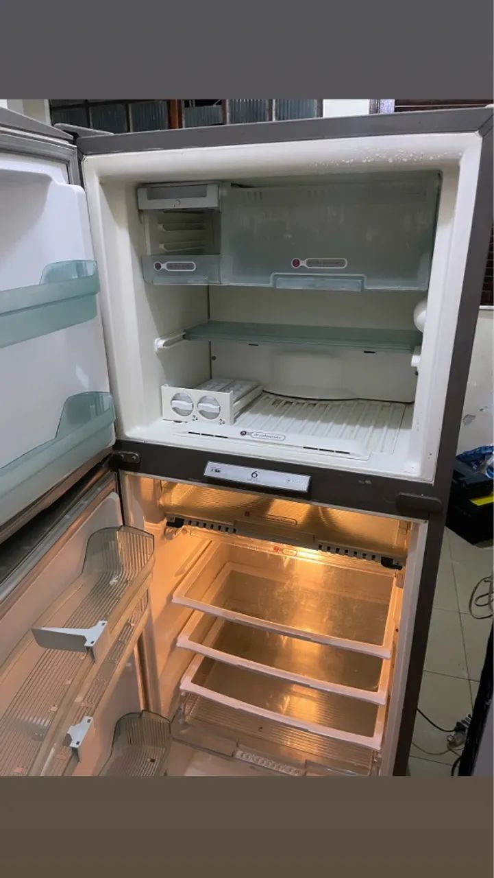 Geladeira Brastemp Gourmet 650,00 PARA HOJE - Foto 3