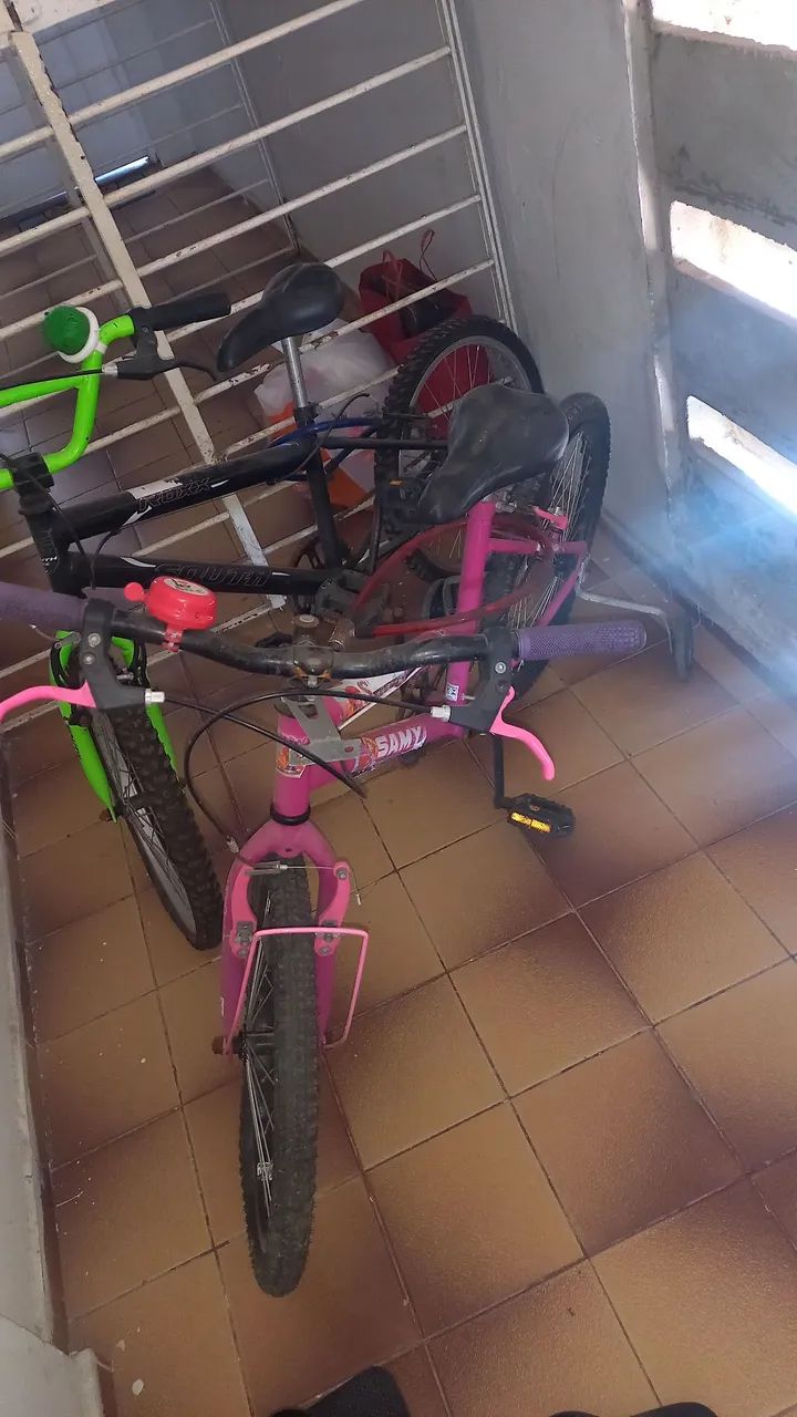 Duas bike aro 20 (  usada só duas vezes e mal guardadas) - Foto 4