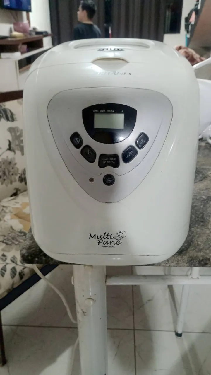 Máquina de Fazer Pão Britânia Multi Pane