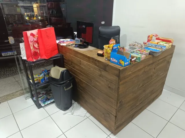 Passo loja pronta e funcionando em Jardim da Penha