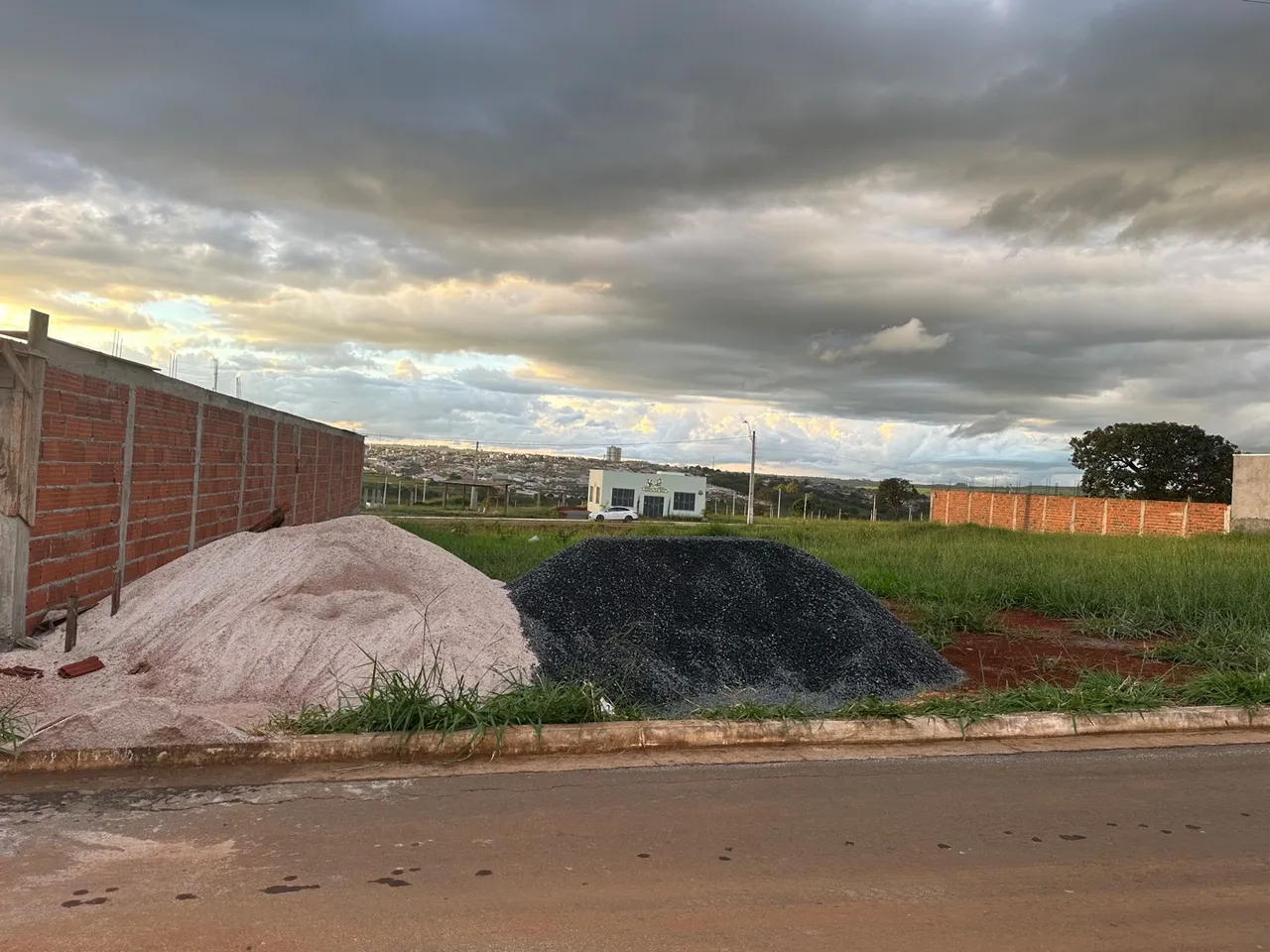 Lote no residencial Campos do Jordão.