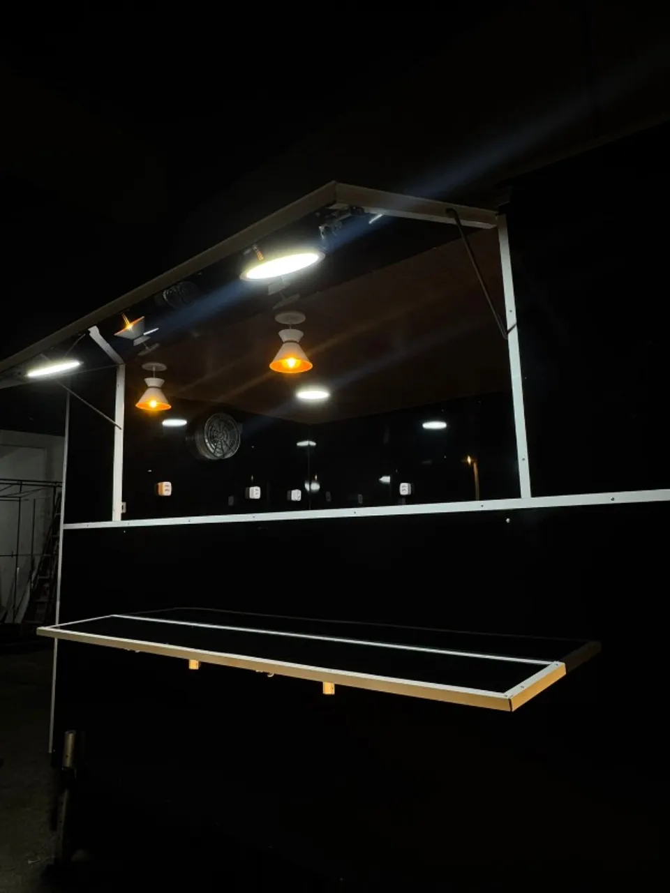 Trailer de lanche, Carrinho de lanche e food truck