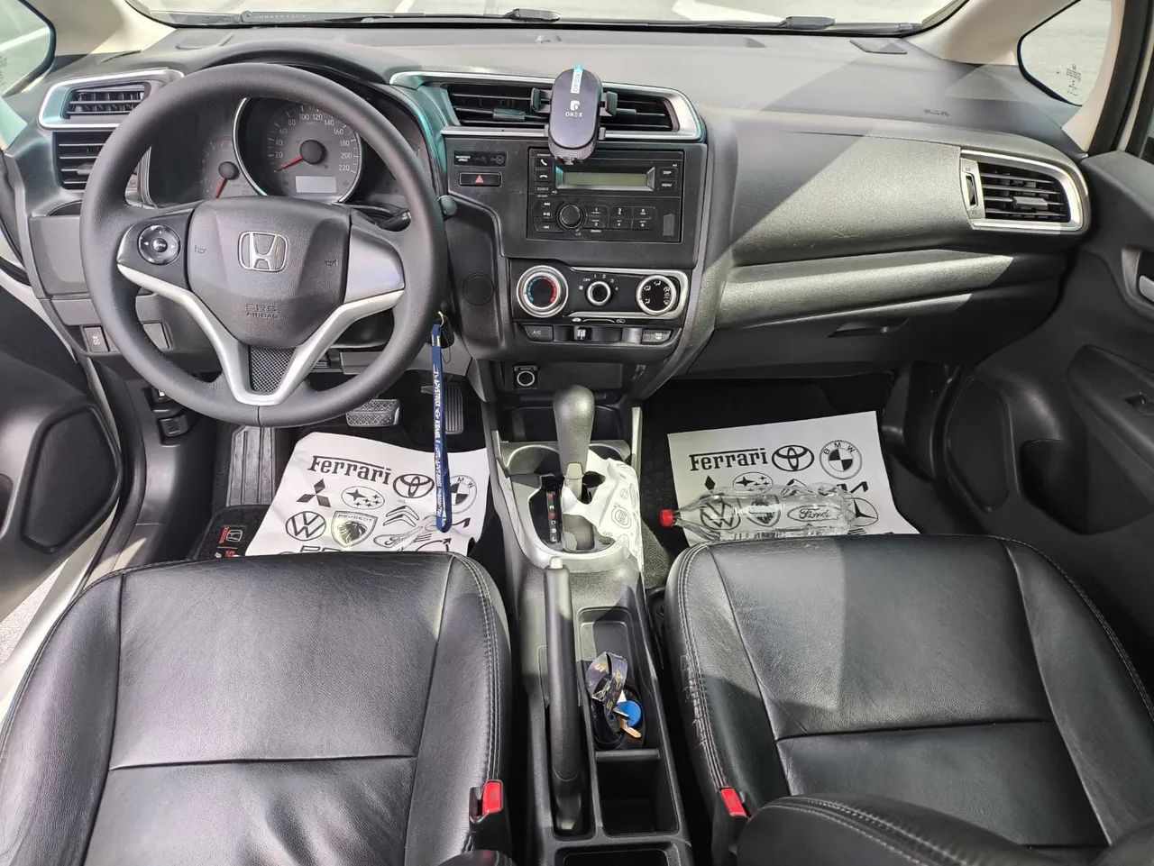 Carro de seguradora  - Foto 4
