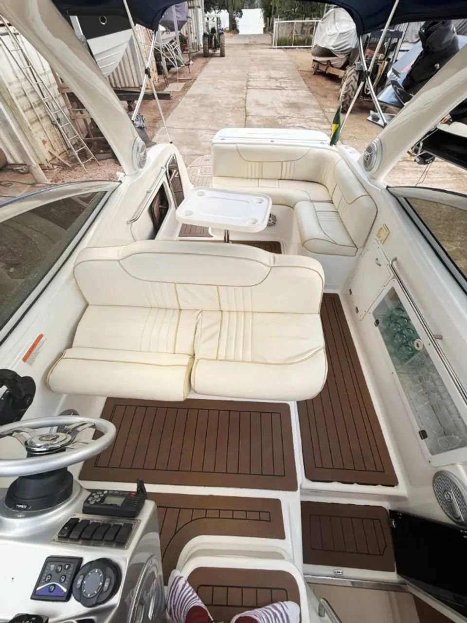 Lancha Cimitarra 270 - Ano 2011 - Mercruiser 260Hp - Foto 8