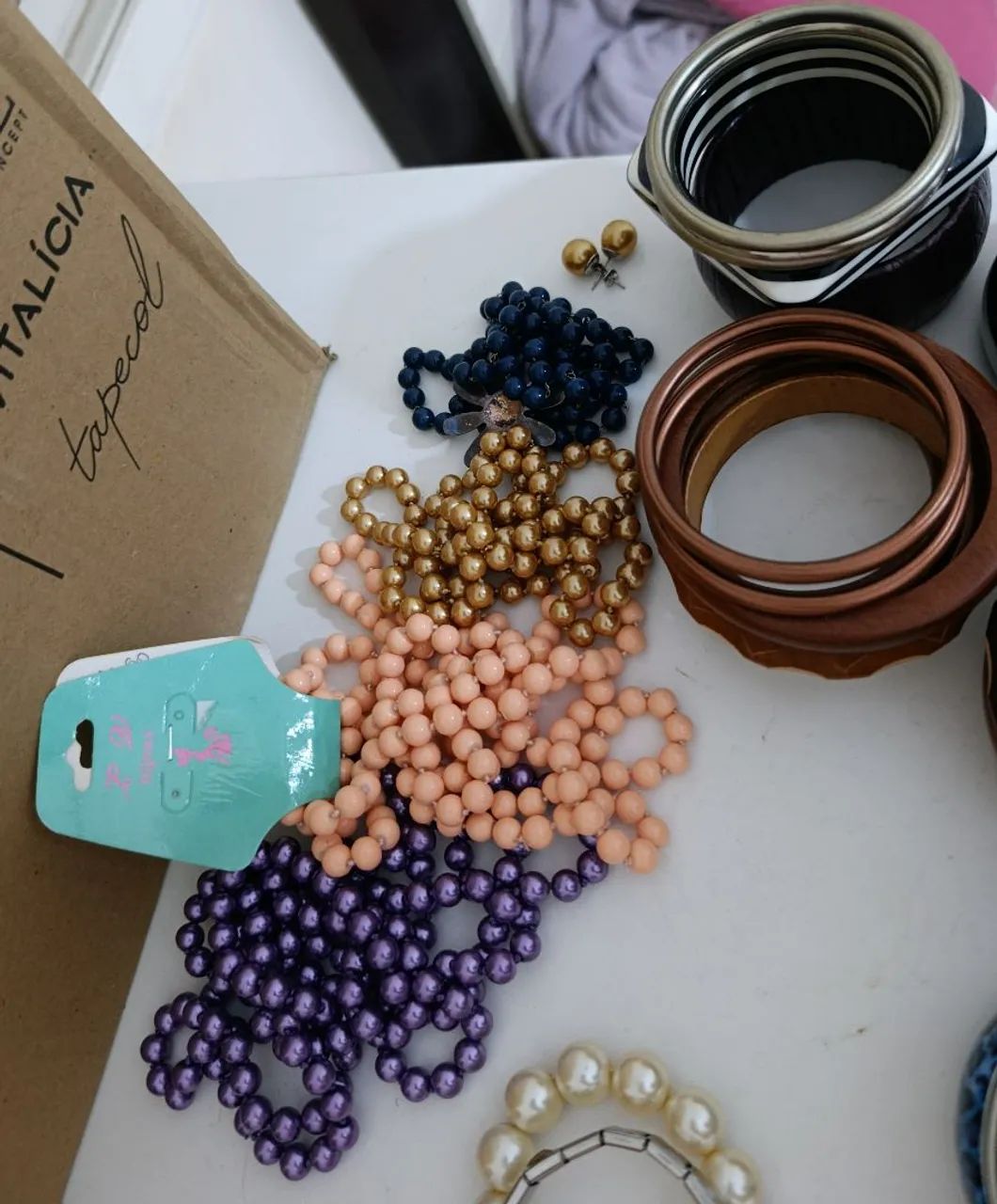 Brincos, pulseiras e colares  - Foto 3