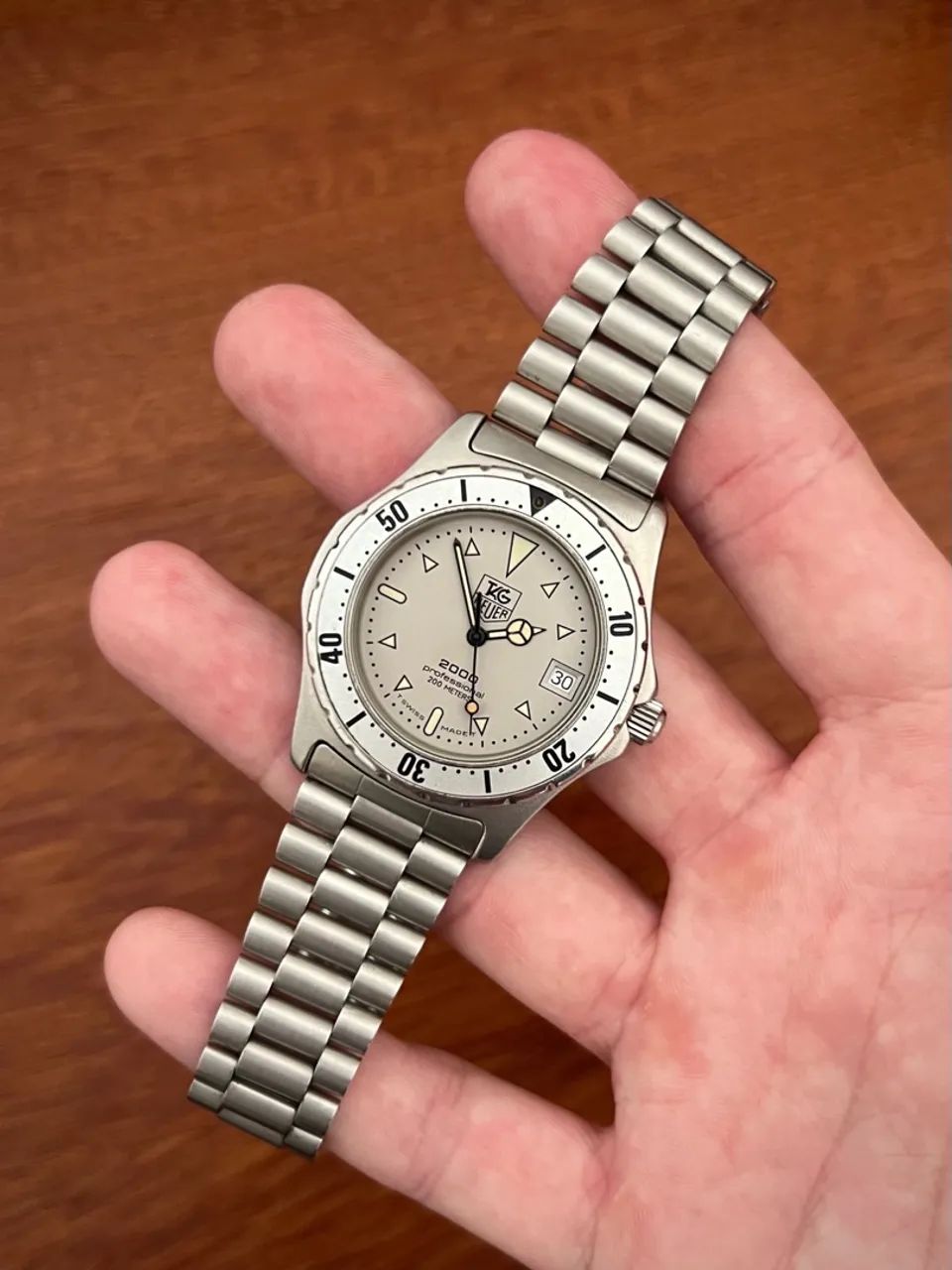 Tag Heuer Professional 2000 Ghost  - Foto 2
