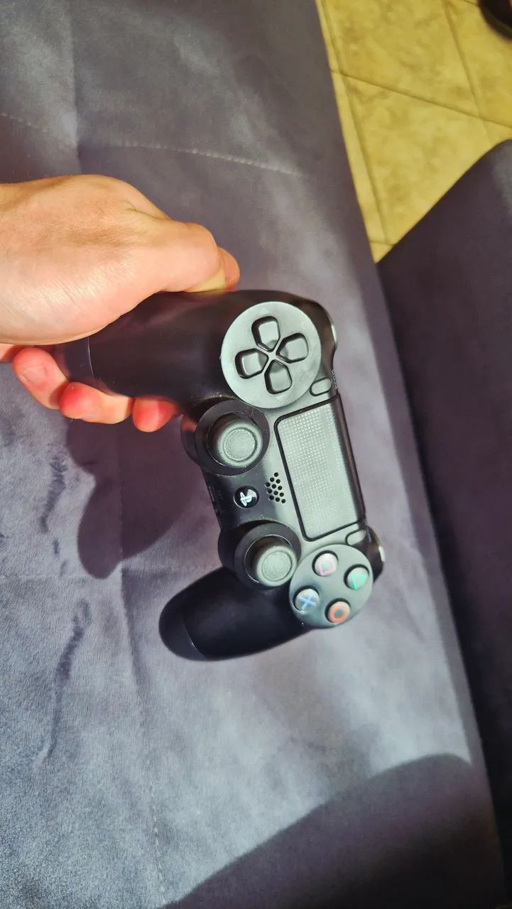 ? Controle PS4 Original ? Com defeito no L2 - Foto 3