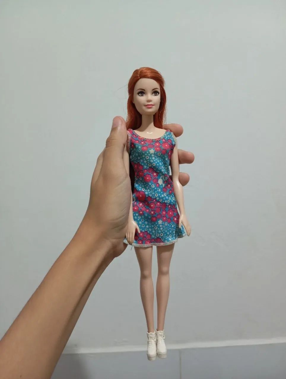 Boneca Barbie ruiva básica