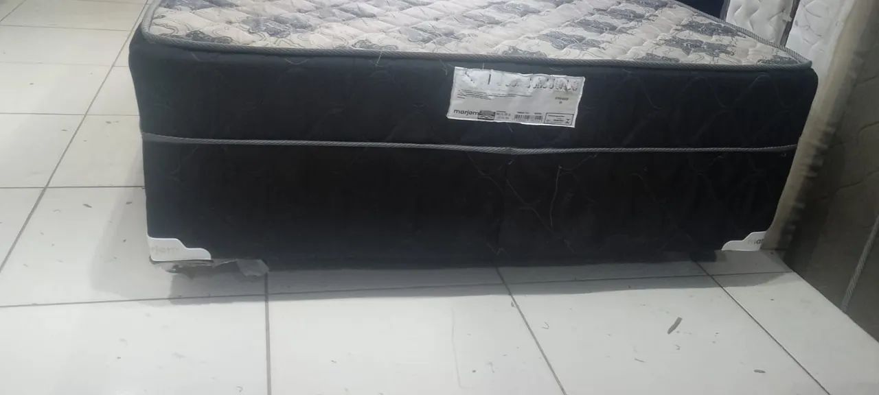 CAMA SEMI NOVA - ENTREGA GRÁTIS (CASAL DE ESPUMA) - Foto 2