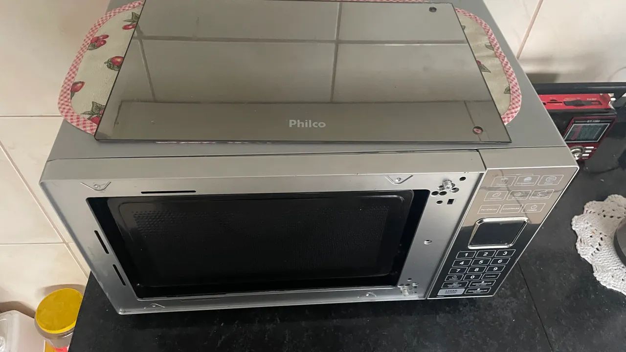 Vende - se microondas Philco 25  litros  - Foto 2