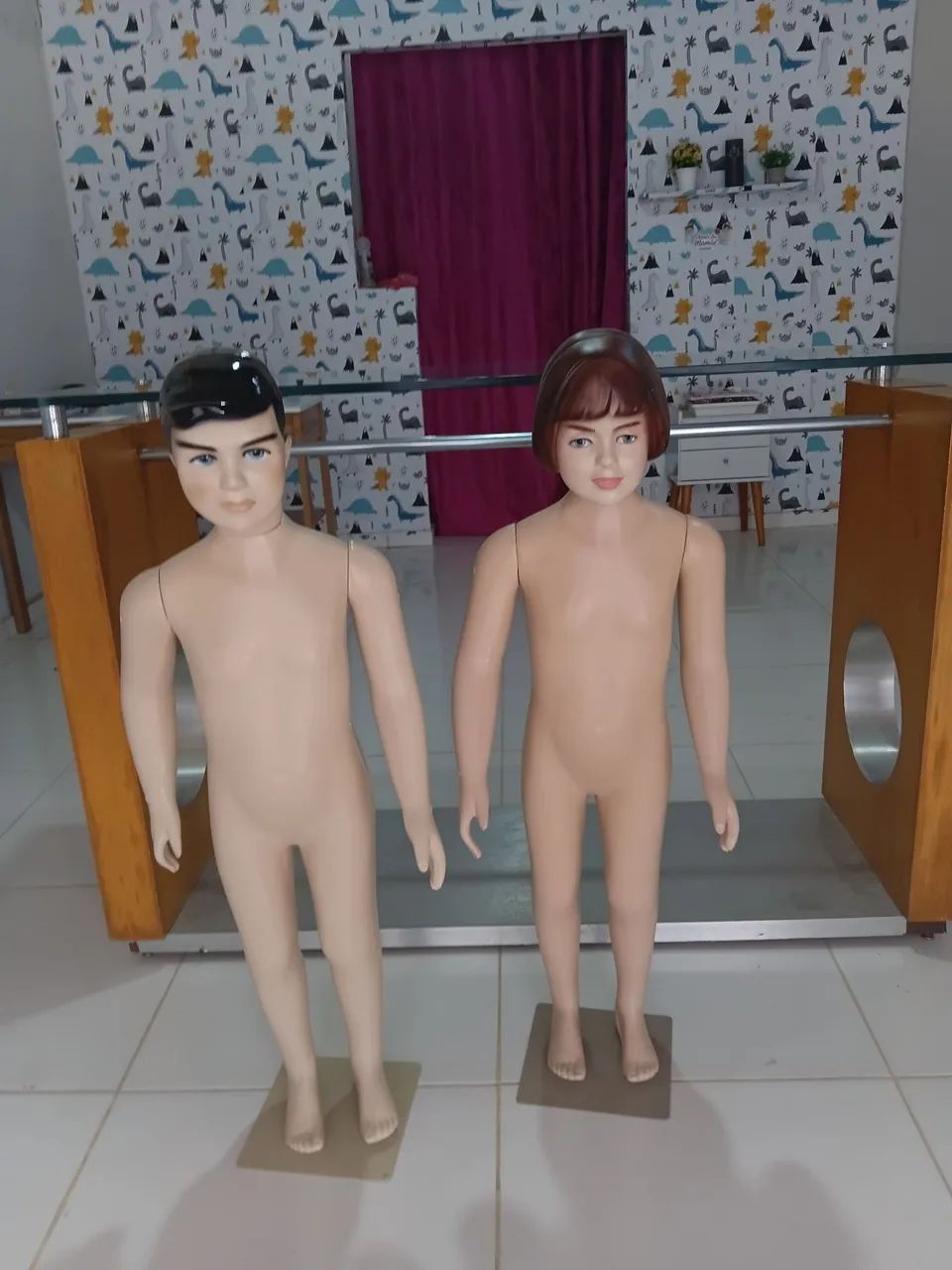 Vende-se manequin 