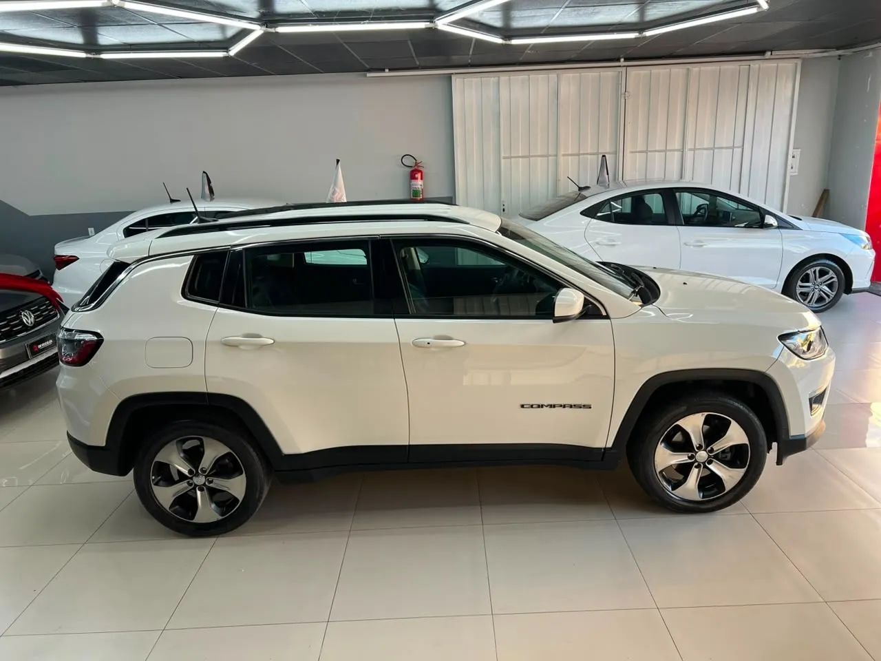 Jeep Compass Longitude 2.0 4X2 Flex 16V Aut. 2018 - Foto 4