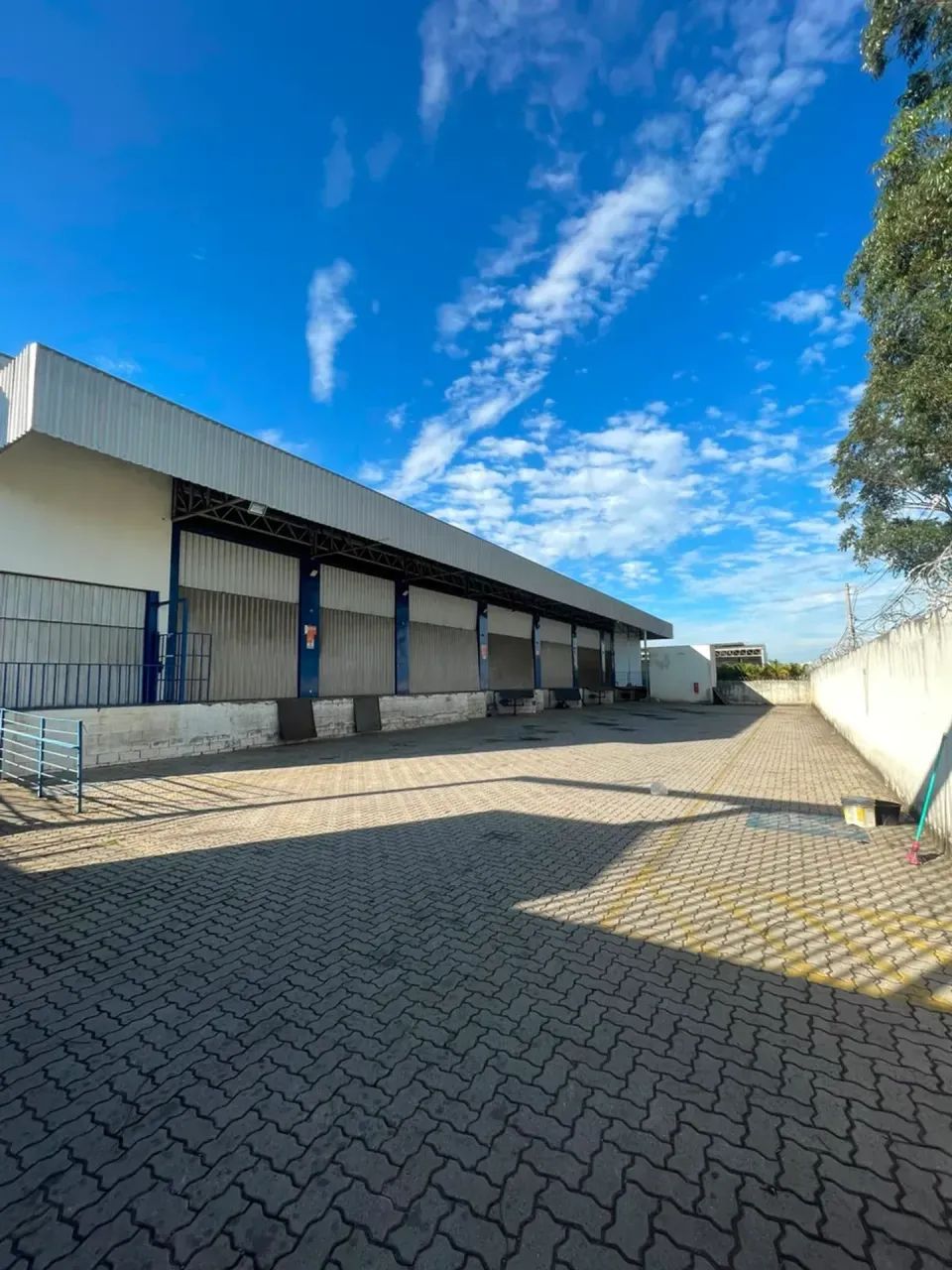 Galpão 3800m2 - 08 Docas - Próximo Ceasa - Logístico e Industrial - Foto 2