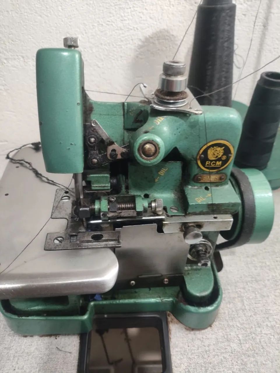 Máquina de costura Overlock - Foto 2