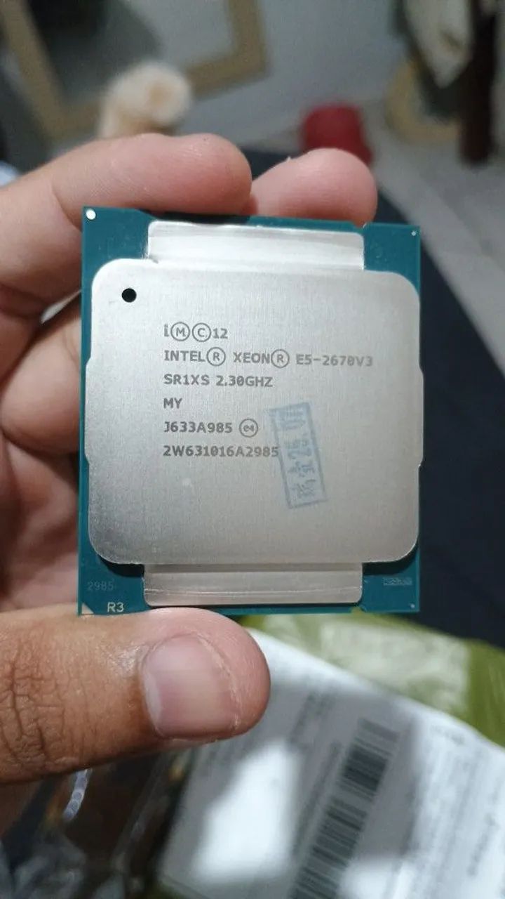 Xenon 2670 v3 - Processadores - Jardim Candidés, Divinópolis
