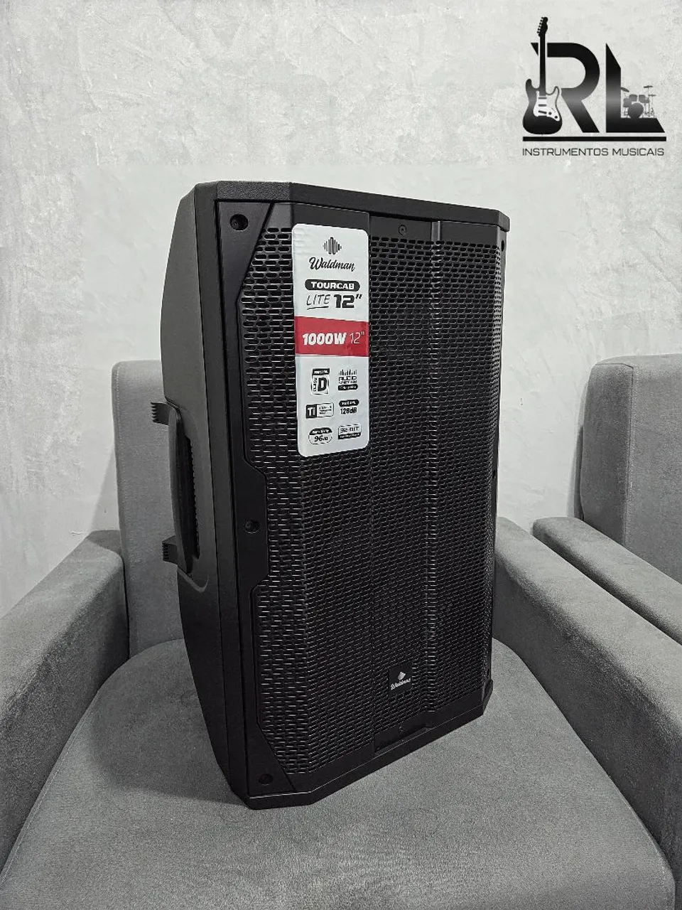 Caixa ativa Waldman Tourcab Lite 15
