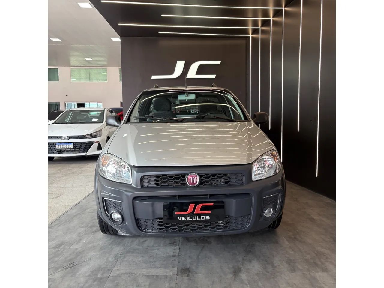 Fiat Strada 1.4 MPI Fire Flex 8V CS 2017 - Foto 2