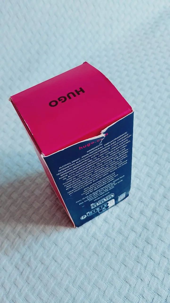 CAIXA VAZIA perfume Dark Blue 75 ml de Hugo Boss - Foto 3