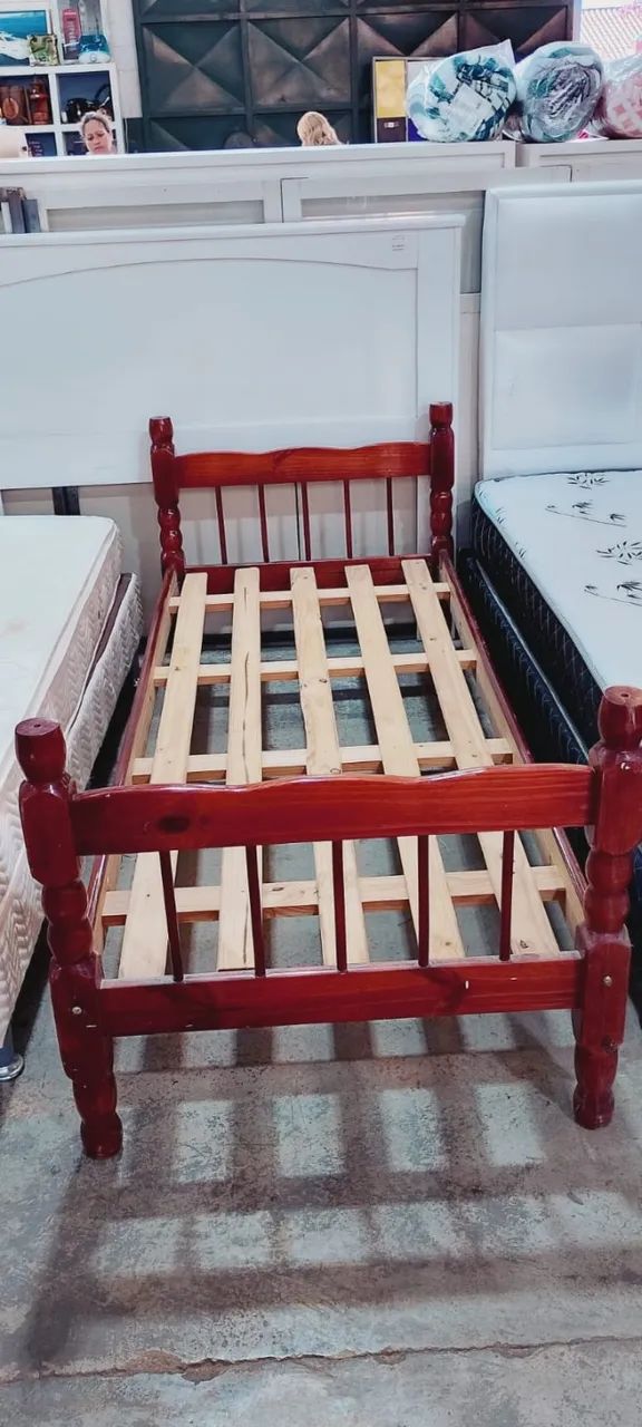 Cama Solteiro de Madeira - Foto 2