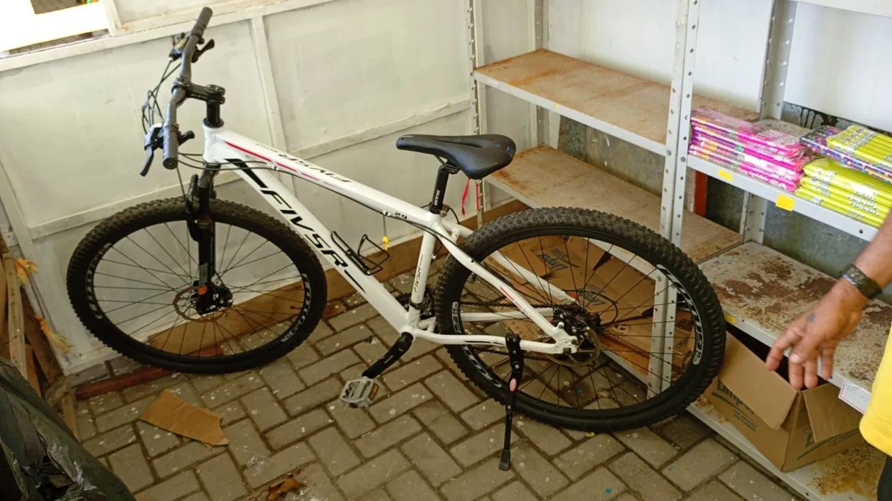 Tô vendendo uma bicicleta aro 29 só entra no PV sem fooker se tiver um interesse dela - Foto 2