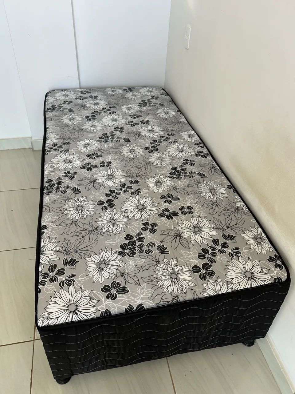 Cama de solteiro 