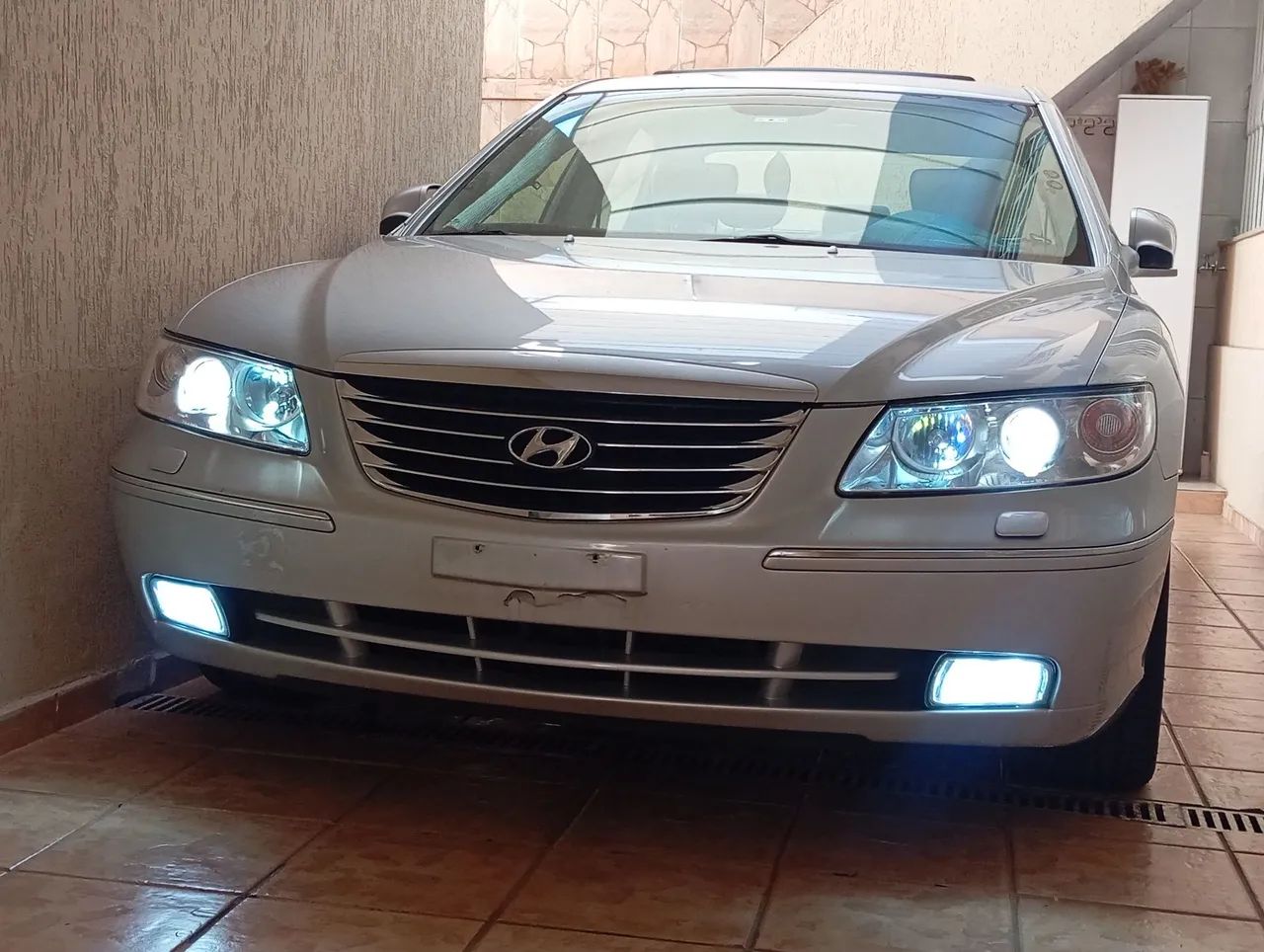Hyundai Azera AZERA GLS 3.3 V6 24V 4p Aut. 2010