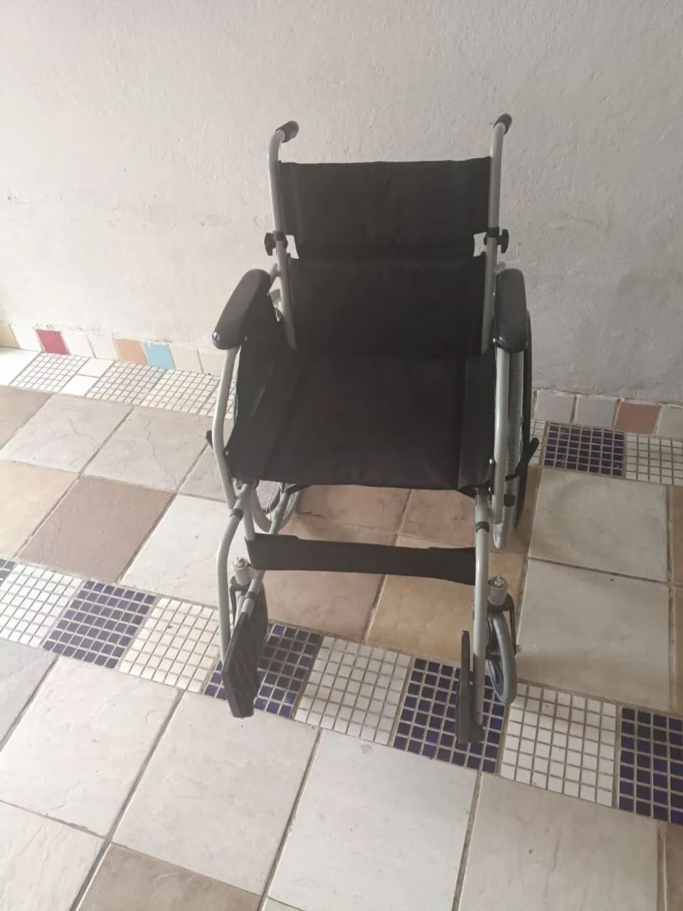 Cadeira usada poucas vezes  - Foto 3
