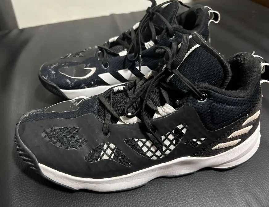 Tênis adidas estilo basquete em couro 38 - Foto 2