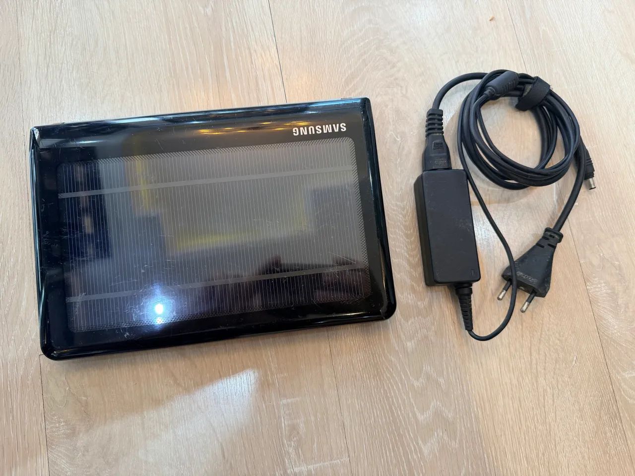 Netbook Samsung NC215S com Carregador - Foto 2