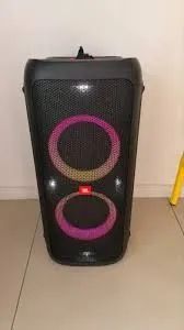 Caixa party box 300