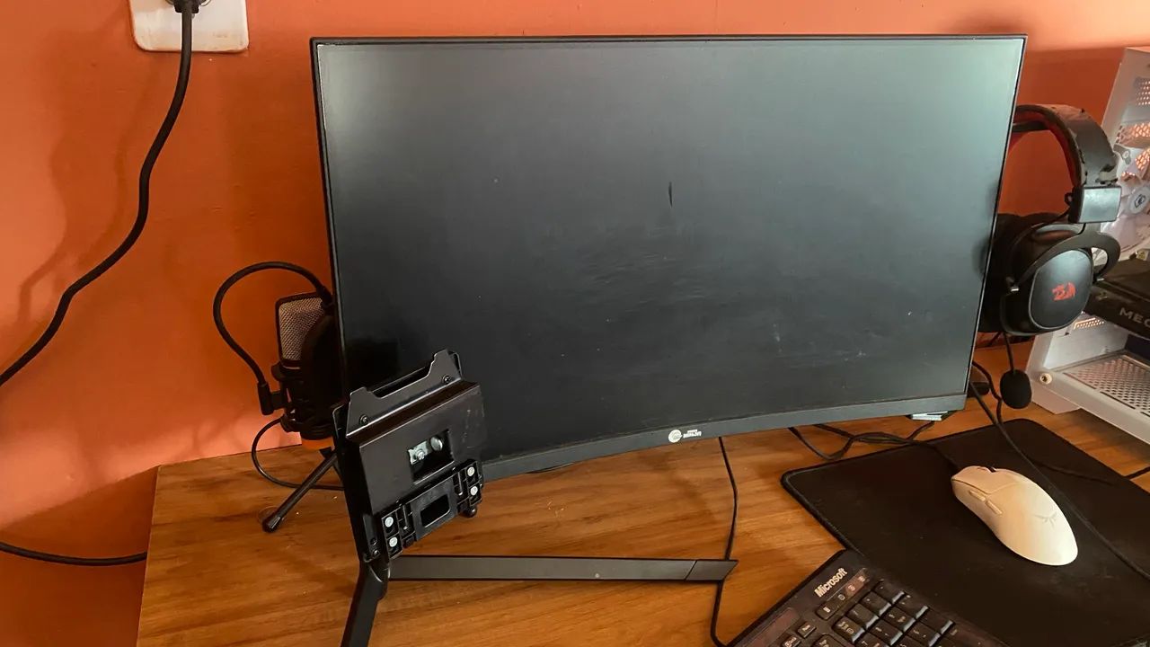 Monitor 180hz curvo - Foto 4