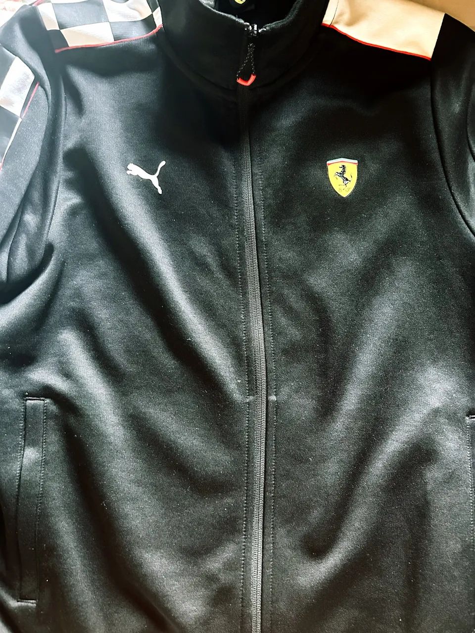 Jaqueta Ferrari