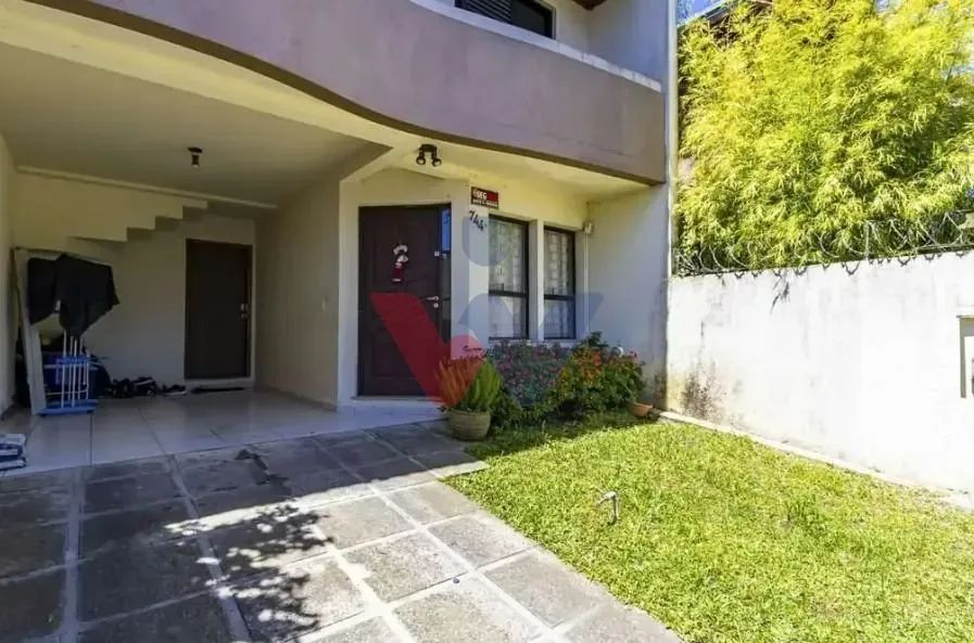 Sobrado Triplex no Mercês | 3 Quartos, Suíte com Hidro, Ático com Churrasqueira - Foto 4