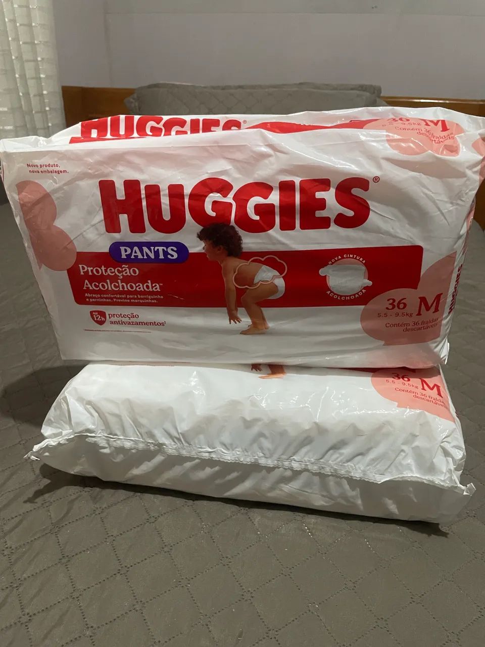 Kit com 3 pacotes Huggies 36un 